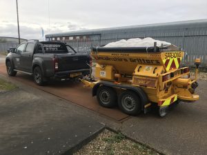 gritting contractor